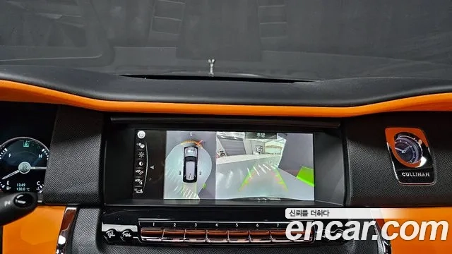 Rolls-Royce Cullinan 2023 Черный из Кореи, фото 6