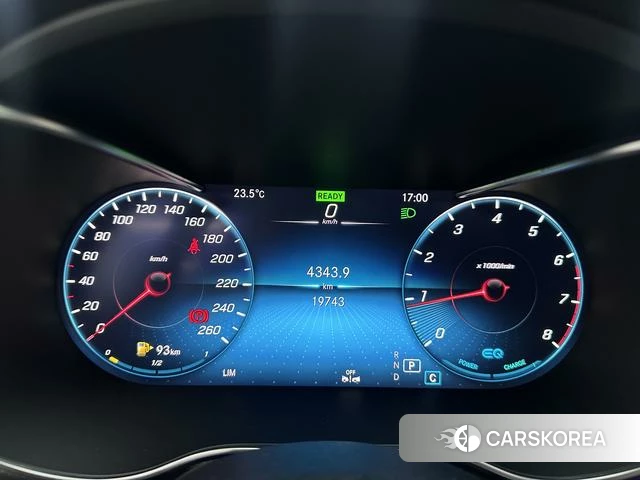 Mercedes-Benz Class C (imported) 2023 Белый из Китая, фото 6