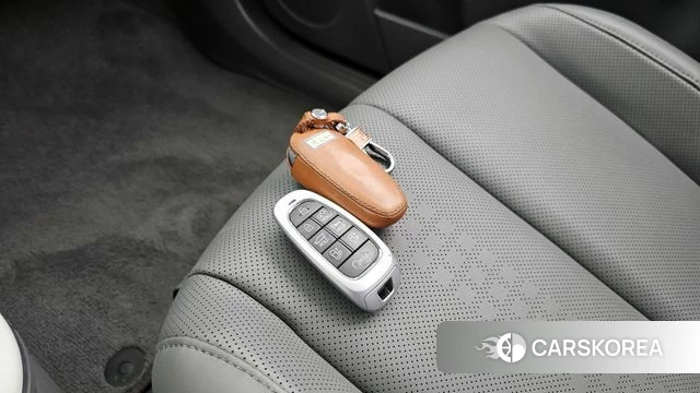 Hyundai Ionic 5 2022 Серебряный из Кореи, фото 6