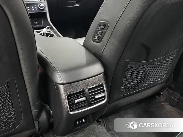 Hyundai Sonata D Edge Hybrid (DN8) 2024 Цвет галактики из Кореи, фото 6