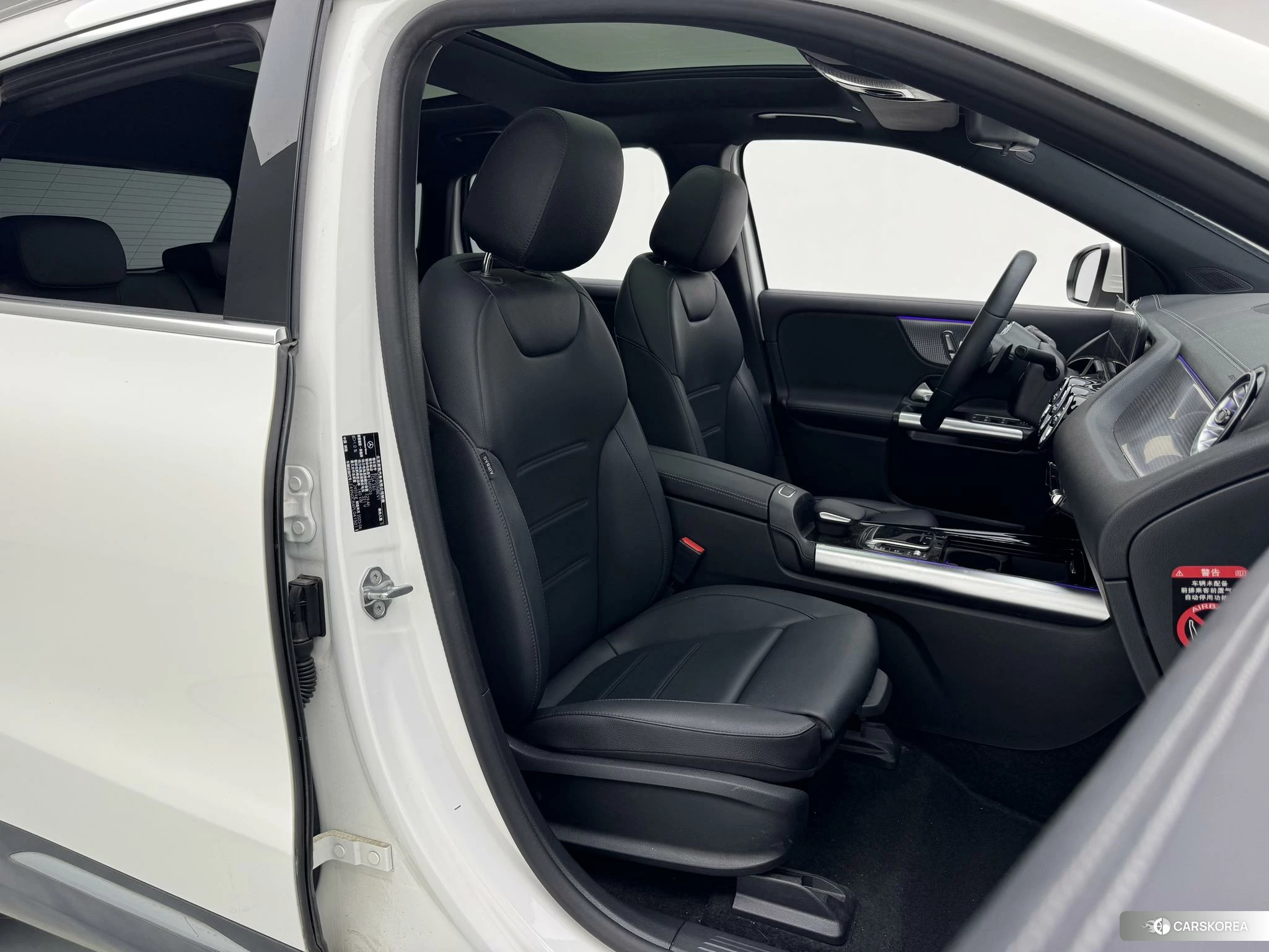 Mercedes-Benz EQA 2023 Белый из Китая, фото 6