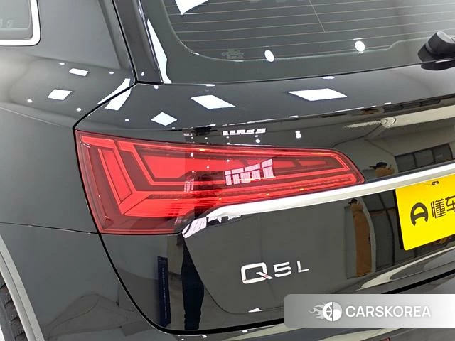 Audi Q5L 2023 Черный из Китая, фото 6