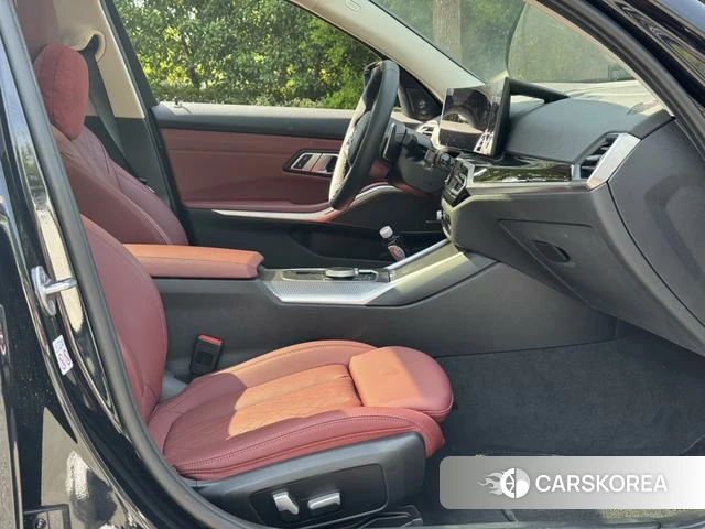 BMW 3 series 2023 Черный из Китая, фото 6