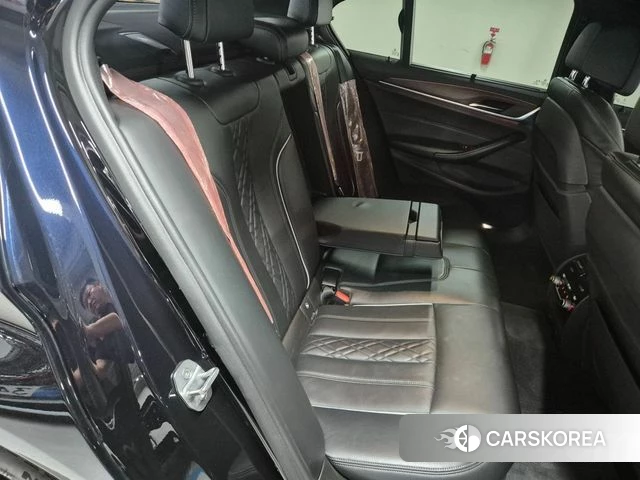 BMW 5 Series (G30) 2018 Синий из Кореи, фото 6