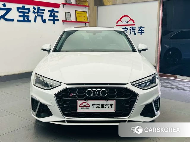 Audi A4L 2021 Белый из Китая, фото 6