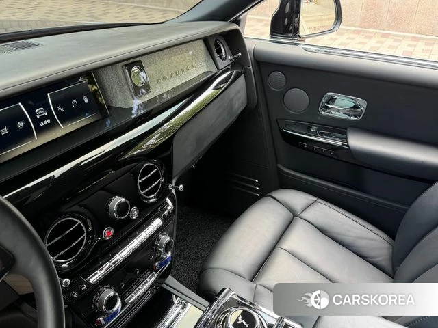 Rolls-Royce Phantom 2018 Черный из Кореи, фото 6