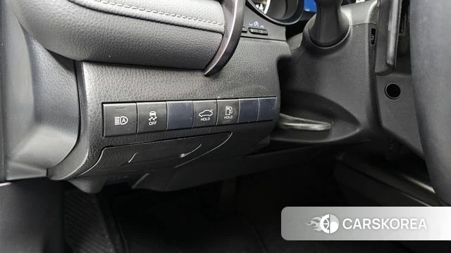 Toyota Camry (XV70) 2021 Белый из Кореи, фото 6