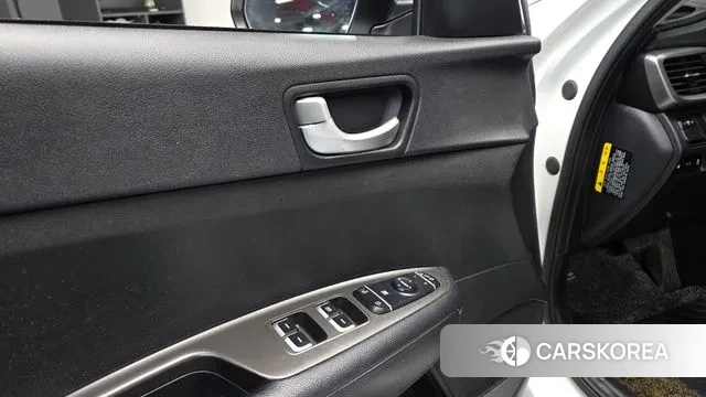 Kia The New K5 2nd generation 2018 Белый из Кореи, фото 6