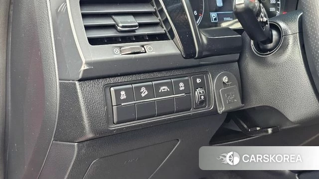 Ssangyong The New Rexton Sports Cannes 2022 Красный из Кореи, фото 6
