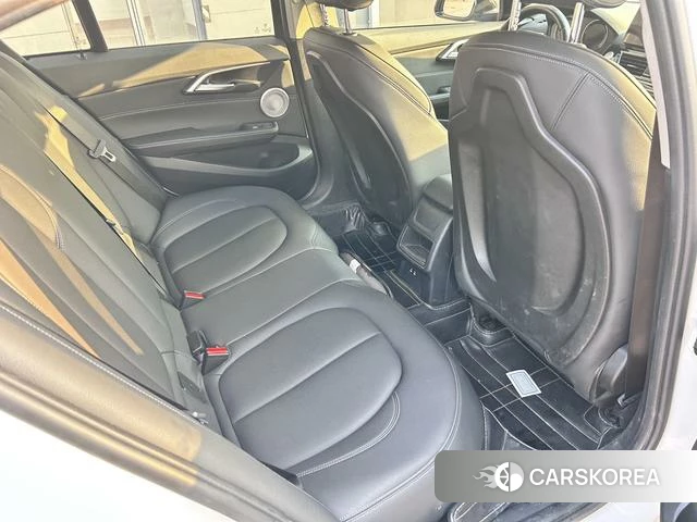 BMW 1 series 2022 Белый из Китая, фото 6