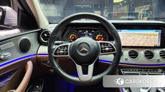 Mercedes-Benz E-Class W213 2019 Серый из Кореи, фото 6