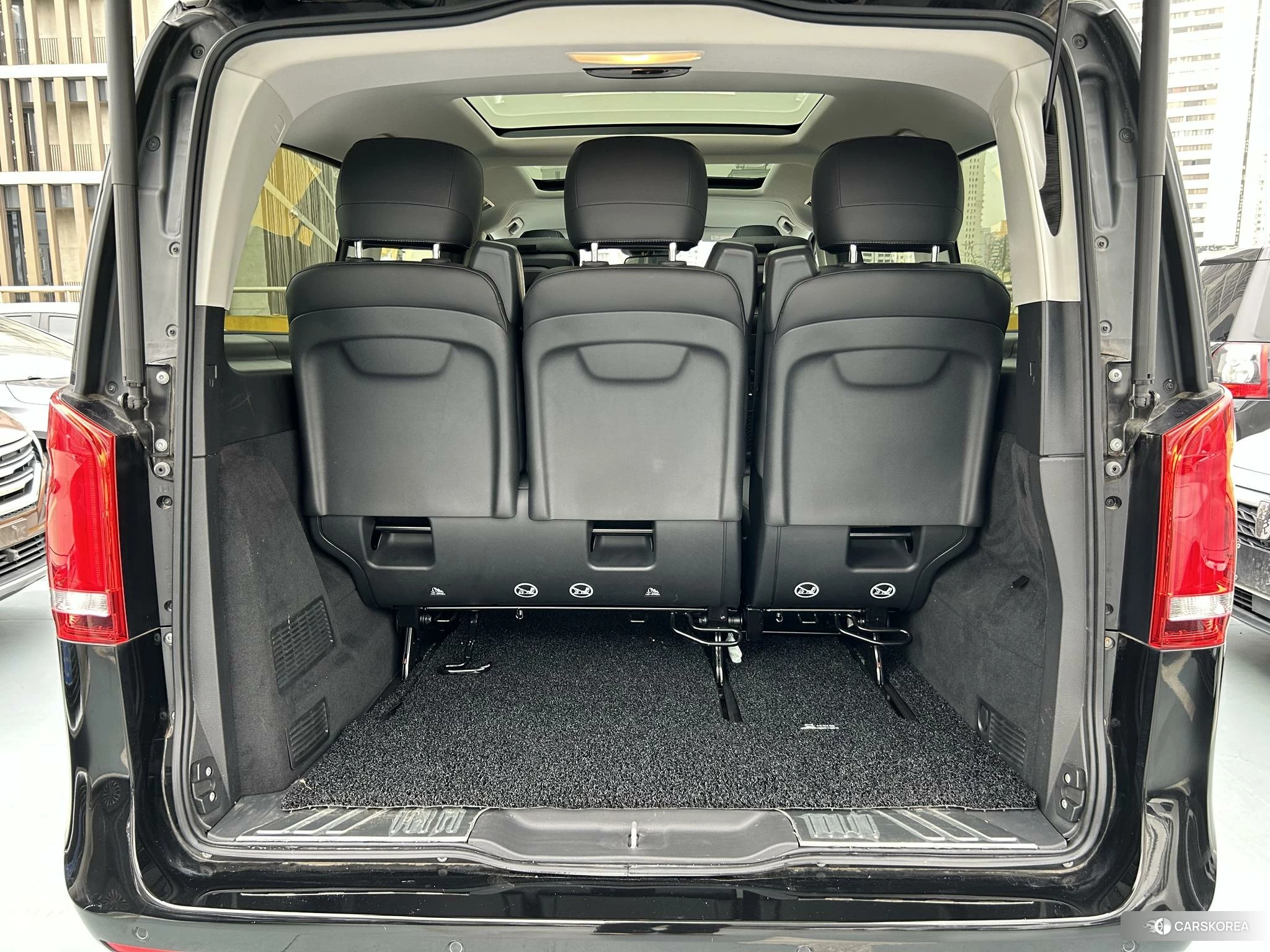 Mercedes-Benz V-class 2022 Черный из Китая, фото 6