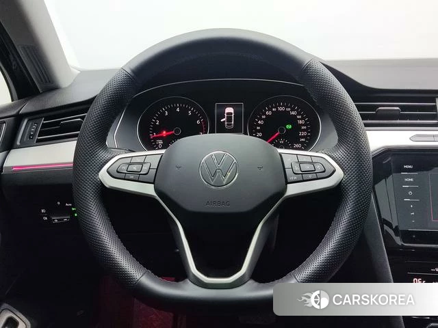 Volkswagen Magotan id 4313527 из Китая 6