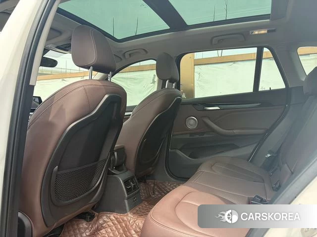 BMW X1 2021 Белый из Китая, фото 6