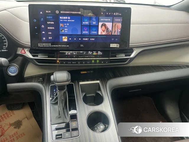 Toyota Grevia 2023 Серебристо-серый из Китая, фото 6