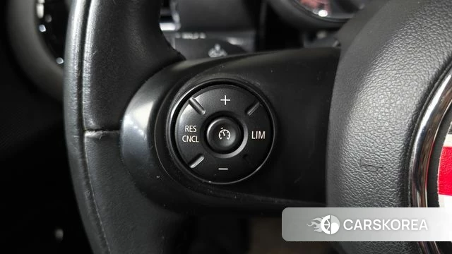 Mini Cooper D Clubman 2020 Темно-зеленый из Кореи, фото 6