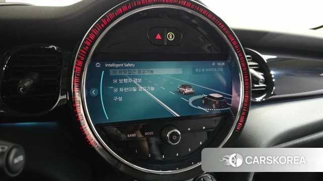 Mini Cooper 2024 Серебристо-серый из Кореи, фото 6