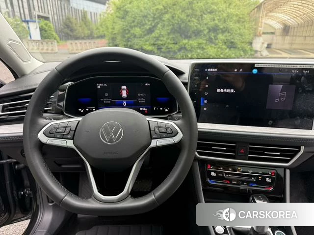 Volkswagen Sagitar 2023 Черный из Китая, фото 6