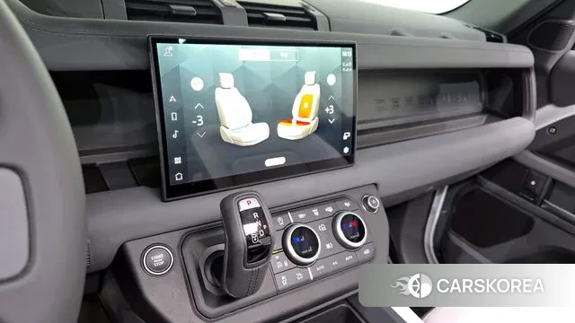 Land Rover Defender (L663) 2025 Белый из Кореи, фото 6