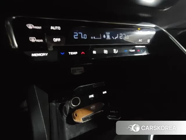 Kia K5 3rd generation 2021 Черный из Кореи, фото 6