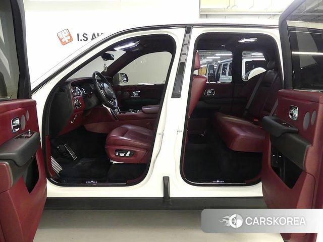 Rolls-Royce Cullinan 2021 Белый из Кореи, фото 6
