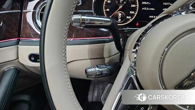 Bentley Flying Spur 3rd Generation 2021 Зеленый из Кореи, фото 6