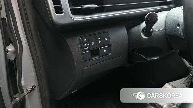 Hyundai Staria 2021 Серебряный из Кореи, фото 6