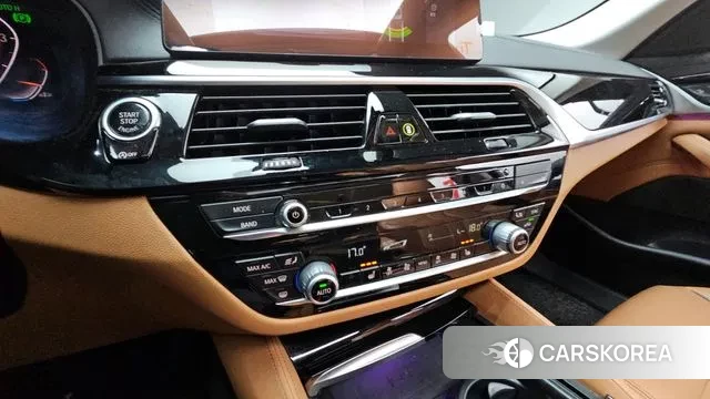 BMW 5 Series (G30) 2020 Синий из Кореи, фото 6