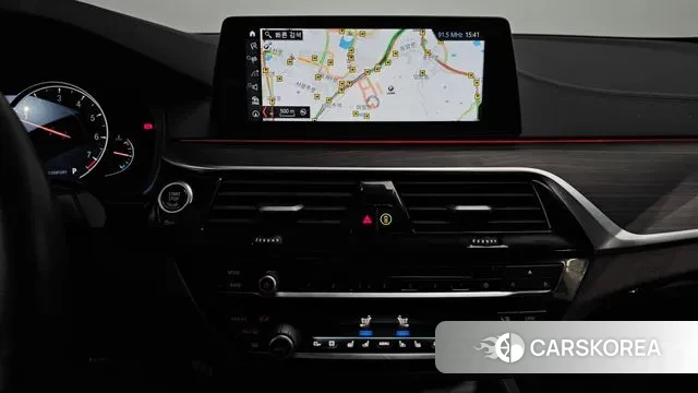 BMW 5 Series (G30) 2018 Черный из Кореи, фото 6