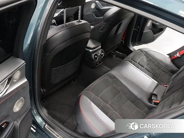 Kia Stinger Meister 2022 Темно-зеленый из Кореи, фото 6