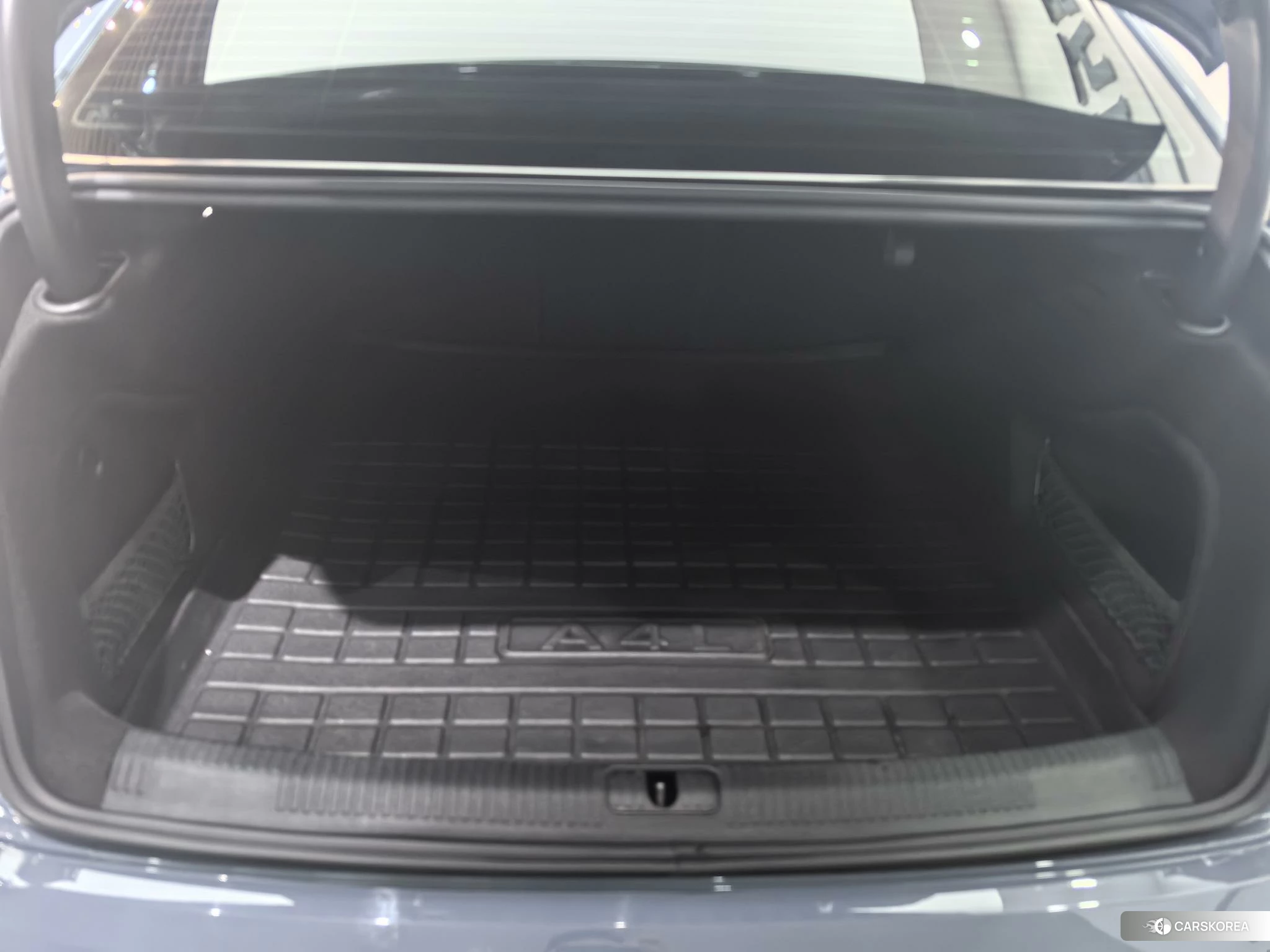 Audi A4L 2021 Синий из Китая, фото 6