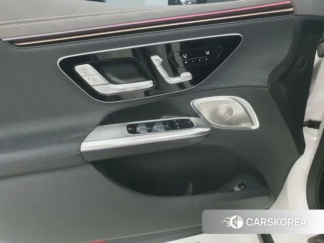 Mercedes-Benz EQE V295 2022 Белый из Кореи, фото 6