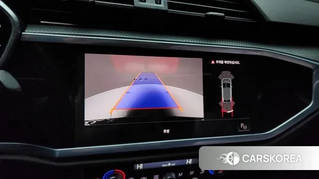 Audi Q3 (F3) 2022 Черный из Кореи, фото 6