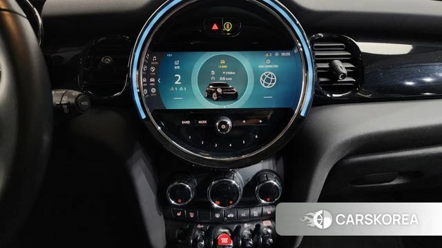 Mini Cooper 2021 Черный из Кореи, фото 6