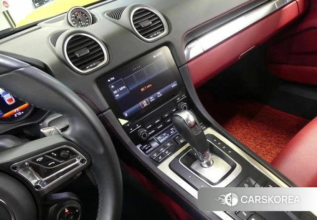 Porsche 718 Cayman 2022 Черный из Кореи, фото 6