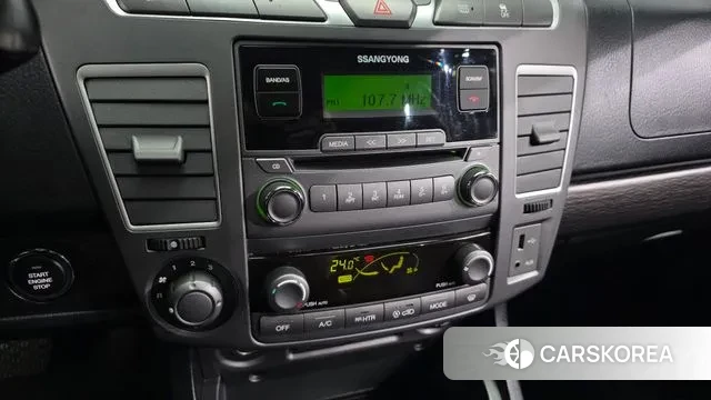 Ssangyong Korando Turismo 2018 Черный из Кореи, фото 6