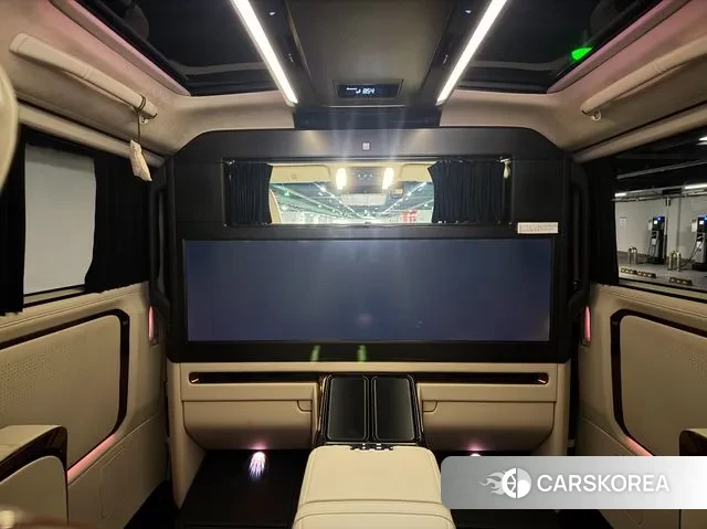 Lexus LM Second Generation 2025 Черный из Кореи, фото 6