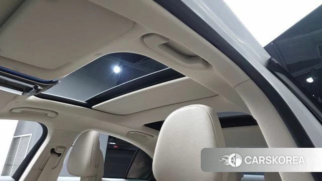 Mercedes-Benz E-Class W214 2024 Белый из Кореи, фото 6