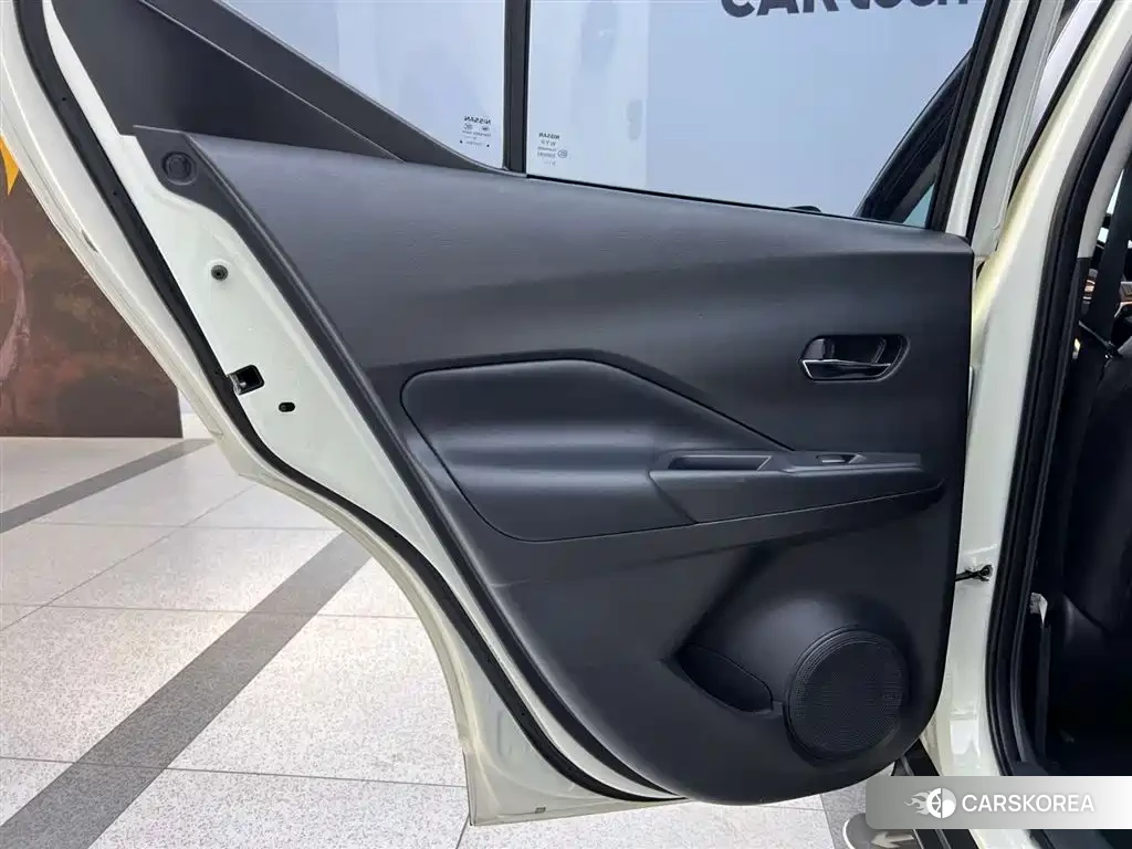 Nissan Kicks 2023 Белый из Китая, фото 6