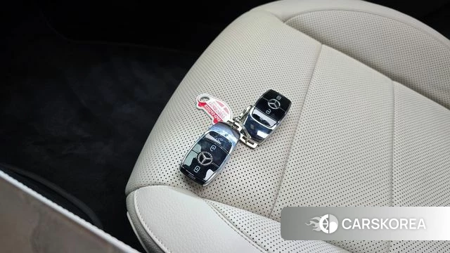 Mercedes-Benz E-Class W213 2021 Белый из Кореи, фото 6