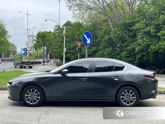 Mazda 3 Angkesaila 2021 Темно-серый из Китая, фото 6