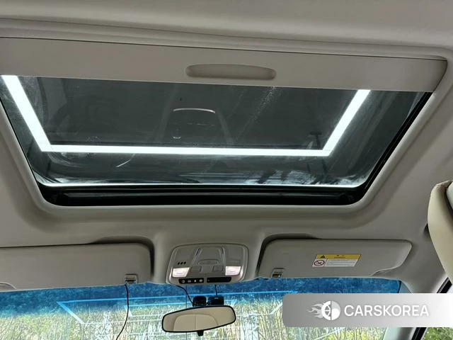 Buick GL8 2024 Белый из Китая, фото 6