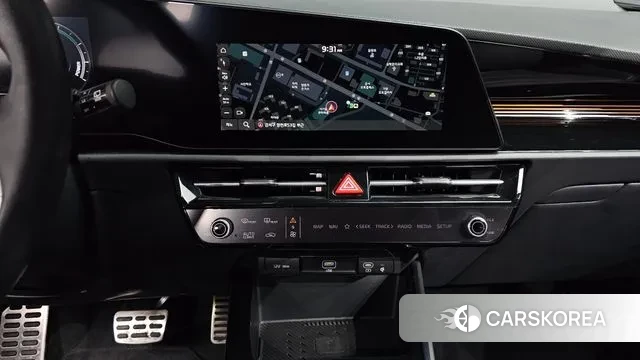 Kia Di Ol Nu Niro 2022 Белый из Кореи, фото 6