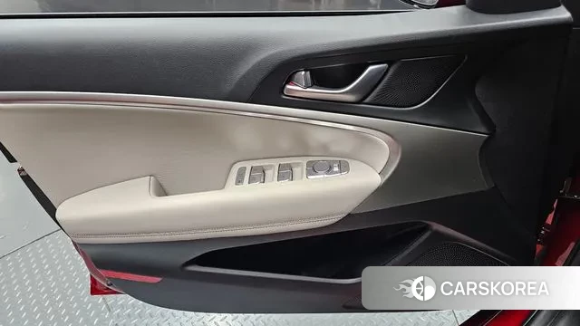 Genesis The New G70 2023 Красный из Кореи, фото 6