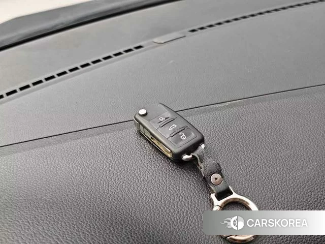 Volkswagen Santana 2021 Белый из Китая, фото 6