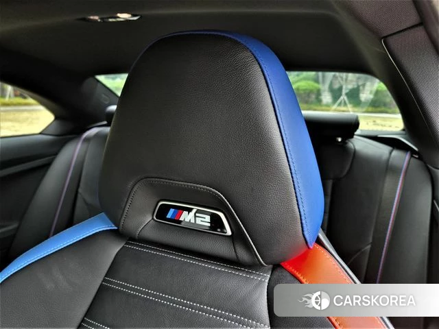 BMW M2 (G87) 2026 Серебристо-серый из Кореи, фото 6