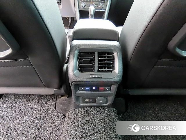Volkswagen Tiguan second Generation 2020 Белый из Кореи, фото 6
