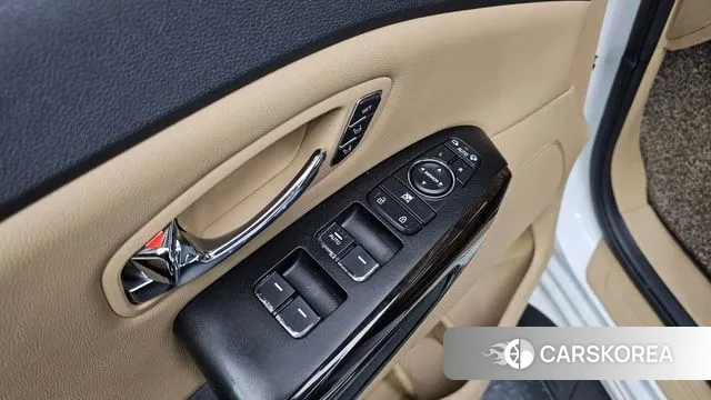 Kia The New Carnival 2019 Белый из Кореи, фото 6