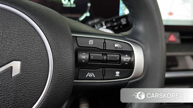 Kia Sportage 5th Generation 2023 Белый из Кореи, фото 6