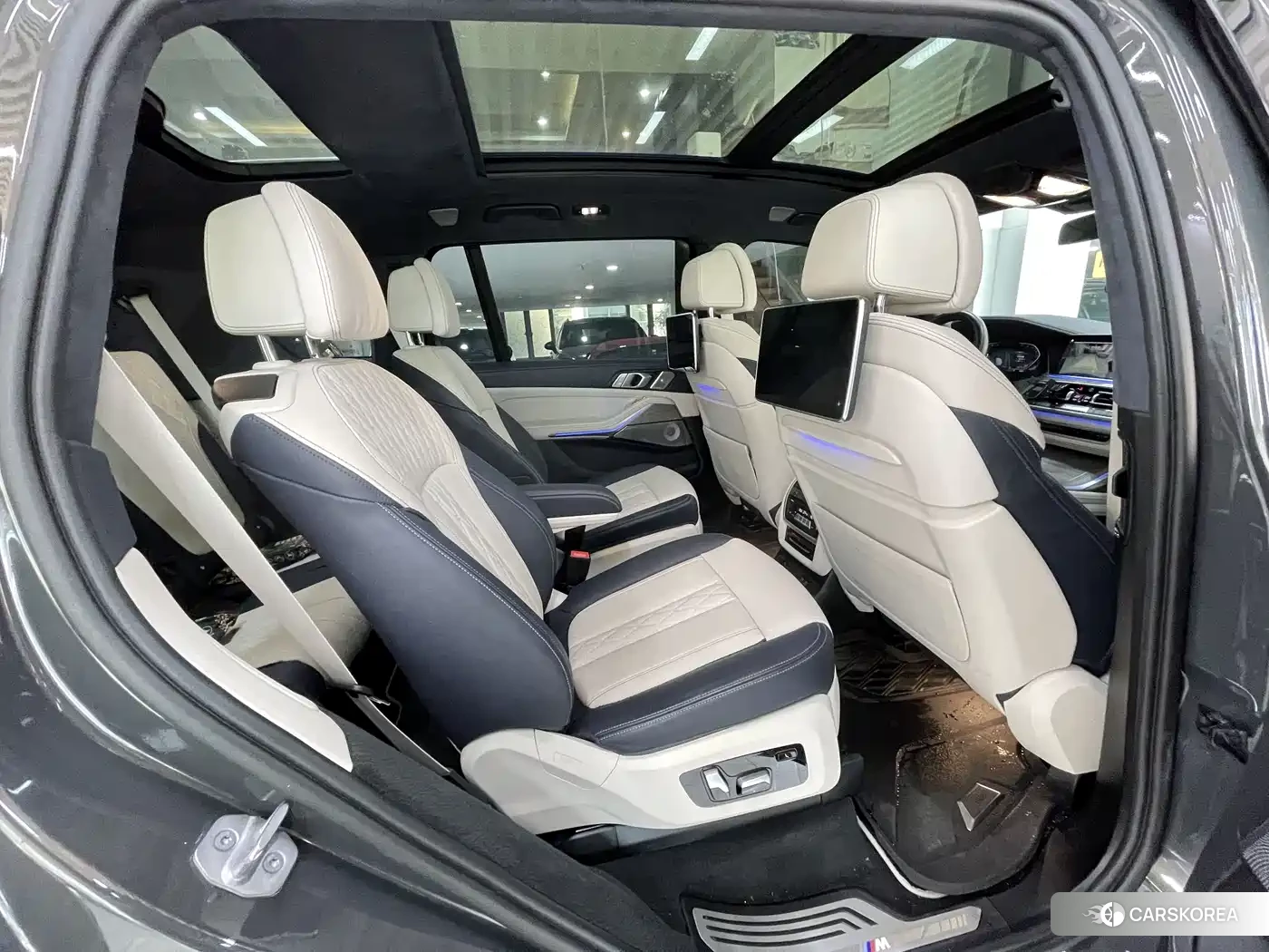 BMW X7 2021 Silver/gray из Китая, фото 6